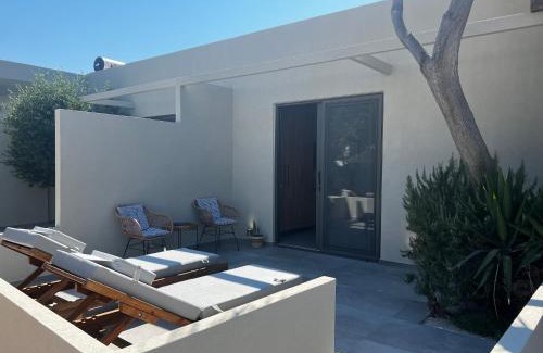 Kefalos Hotel | Sydney Hotel