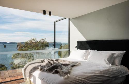 Battery Point Apartamento | 'Sydney' - Luxurious waterfront penthouse in Battery Point