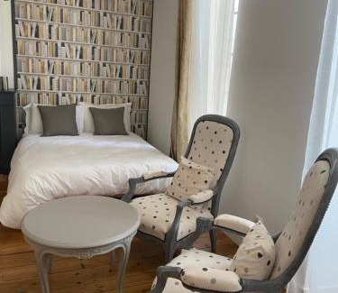 Gensac-la-Pallue Cama Y Desayuno | Sylo-V