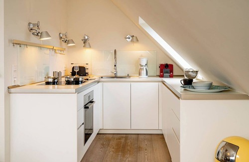 Großmorsum Apartamento | Sylt is a valuable habitat and a soothing vacation spot, a paradisiacal realm of peace and tranquillity.