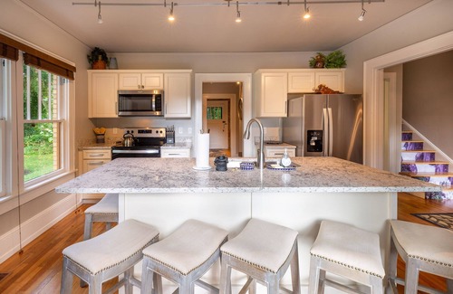 Sylva Casa | Sylva Stroll - Quaint, Historic, Mountain Home in the Heart of the Downtown