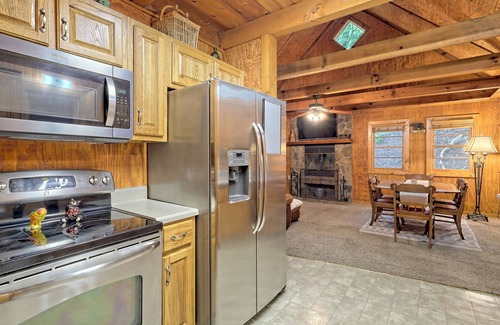Rabun Gap Casa | Sylvan Lake Falls Retreat