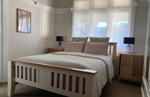 Invermay Apartamento | Sylvester’s on Lamont. Arty in Invermay.