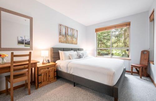 Village North Apartamento | Symphony by Outpost Whistler
