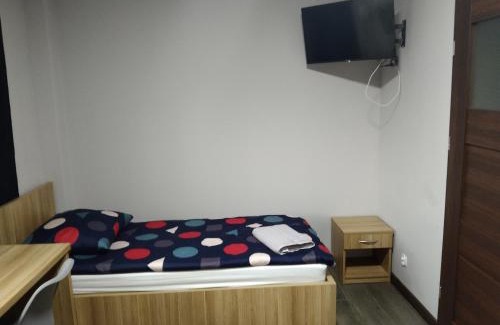 Grodzisk Mazowiecki Cama Y Desayuno | Szafir - NoclegiGrodziskPL