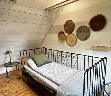 Zawoja Apartamento | Szumidomki strefa z jacuzzi sauna widok na potok las