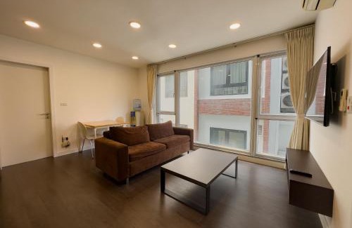 Quang An Apartamento | Tô Ngọc Vân - Căn hộ 1 ngủ Hồ Tây