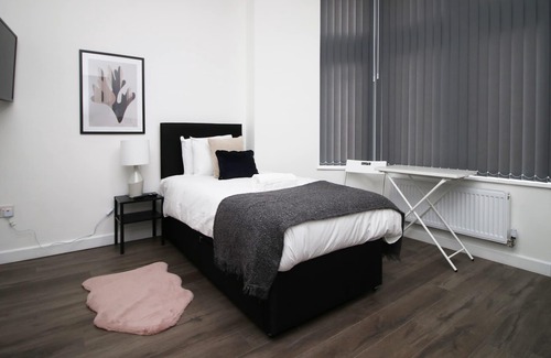 Penylan Apartamento | Tŷ Suites Aparthotel