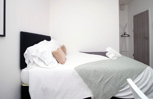 Penylan Apartamento | Tŷ Suites Aparthotel