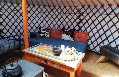 Noord-Sleen Otro | T'eiberveld Yurt verhuur Noord-Sleen