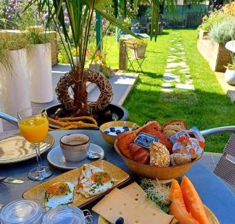 Welle Cama Y Desayuno | ' t Geel Huizeken - B&B - koffiehuis