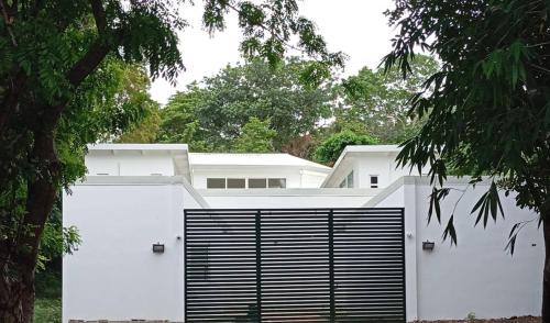 Playa Hermosa Apartamento | T Loft