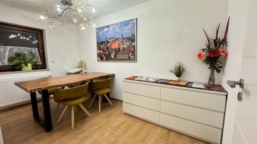 Ehrenstein Apartamento | T&T Panorama Apartment