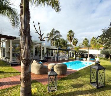 Calatabiano Villa | T Villa