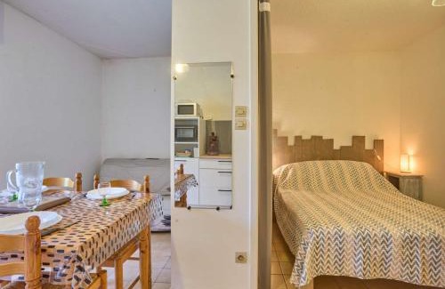 Barbotan-les-Thermes Apartamento | T1 bis avec jardin privatif et WiFi, à Barbotan - FR-1-841-64