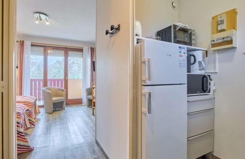 Barbotan-les-Thermes Apartamento | T1 bis avec WiFi, terrasse, proche Thermes - FR-1-841-59
