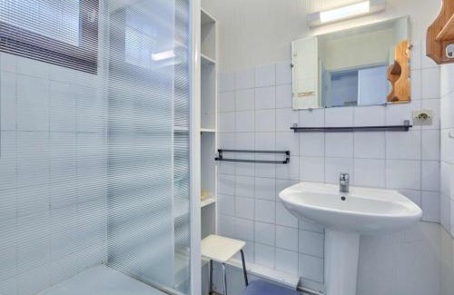 Barbotan-les-Thermes Apartamento | T1 bis avec WiFi, terrasse, proche Thermes - FR-1-841-59