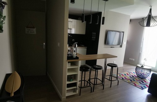 Minimes - Barriere de Paris Apartamento | T1bis 30m2 reformado con terraza, transporte, a 15 minutos a pie del Capitolio
