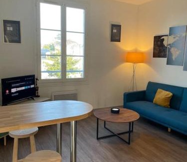 Bourges Apartamento | T2 4 pers face gare SNCF Appart Hotel le Cygne 3