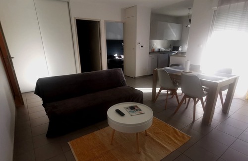 Onet-le-Chateau Apartamento | Vrbo Property