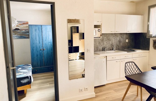 Greoux-les-Bains Apartamento | Piso T2 100 metros brillantes, baños totalmente equipados