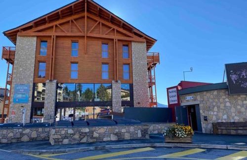 Font-Romeu-Odeillo-Via Apartamento | T2 avec vue à 30m des télécabines