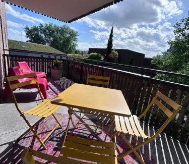 Neudorf Est Apartamento | T2 - Balcon -15 min centre ville et Allemagne