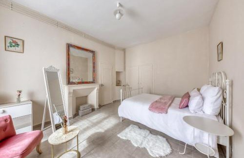 La Queue-les-Yvelines Apartamento | T2 calme avec Parking privé - 20 min Versailles - Paris à la campagne