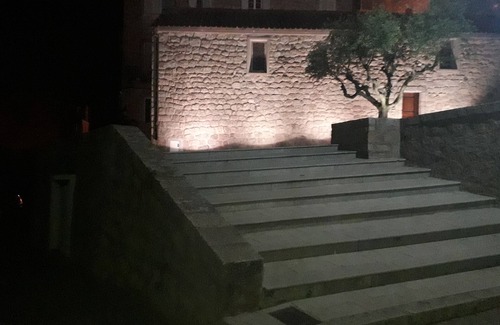Sartene Apartamento | t2 centro Sartene a 50 metros lugar porta