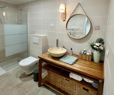Lemasson Casa | T2 Centre-Ville, Jardin, Tram, Netflix, Wi-Fi