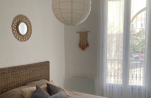 Les Arceaux Apartamento | T2 cocoon facing the arches