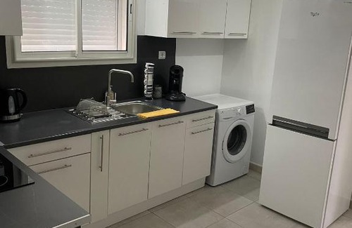 Hopitaux-Facultes Apartamento | T2 Cosy Montpellier - Spa Privatif Jacuzzi Hammam Piscine Extérieure en Supplément