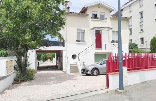 Purpan Apartamento | T2 ds Villa-Terrasse-Clim-pkg-MEET- Zénith-Odyssud