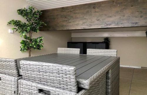 Saint-Priest Apartamento | T2 en duplex & terrasse