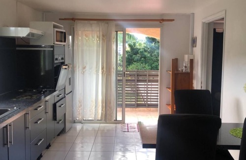 La Riviere Saint-Louis Apartamento | T2 in private residence with air conditioning