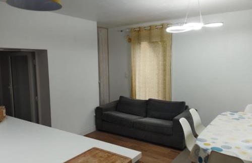 Le Lion-d'Angers Apartamento | T2 + Jardin + SPA - Centre du Lion d'angers