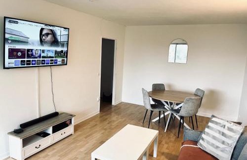 Merignac Apartamento | T2 Mérignac, tram, airport, 6p