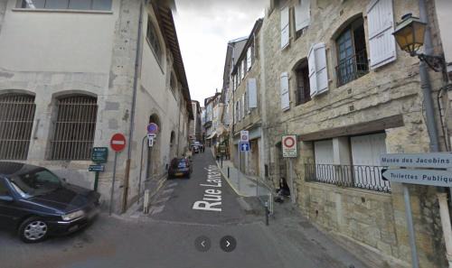 Auch Apartamento | T2 moderne hypercentre 40m2, au pied de la cathédrale