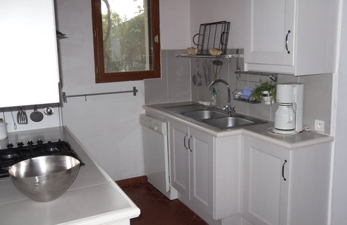 Castellet Otro | T2 en la planta baja en provenzal Bastide con piscina, en el corazón del Luberon