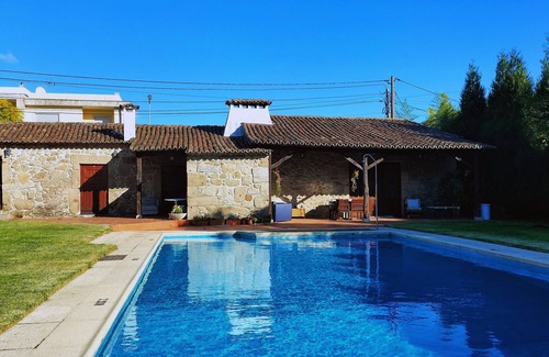 Braga Casa | T2 con piscina comunitaria y terraza cubierta.