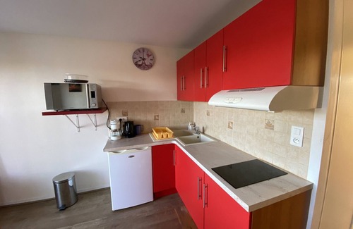 La Roche-Posay Apartamento | T2 con terraza y Wi-Fi, cerca de los Thermes du Connétable