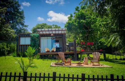 Paruru Otro | T24 Tinyhouse Container