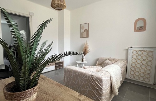 Toulon Apartamento | T3 3min walk from TGV station - Cosy - Bright - Functional - Parking spaces
