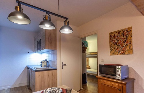 Cauterets Apartamento | Apartamento T3 con terraza, jardín y piscinas en Cauterets