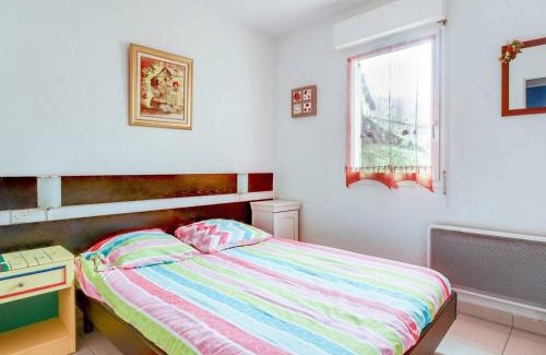 Esquieze-Sere Apartamento | T3 calme 6 pers, terrasse, jardinet, proche commodités - FR-1-402-24
