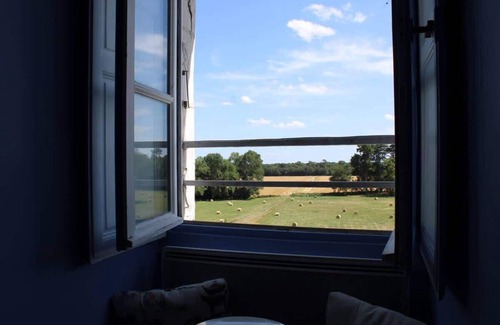 Avaray Apartamento | T3 for 5 - Château Turret near Chambord