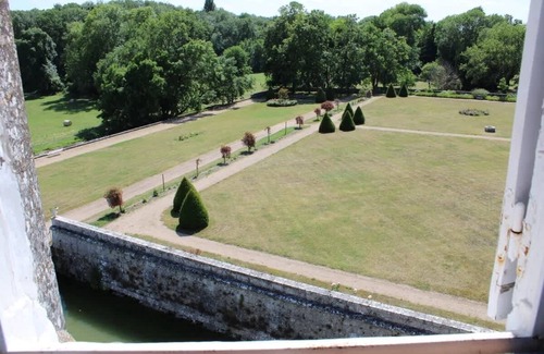 Avaray Apartamento | T3 for 5 - Château Turret near Chambord