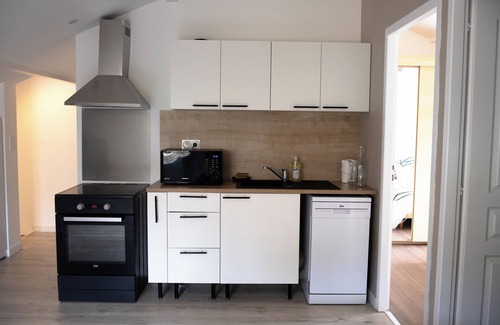 La Voulte-sur-Rhone Apartamento | T3 in private house - parking, terrace and garden - Vallée de l'Eyrieux Ardèche