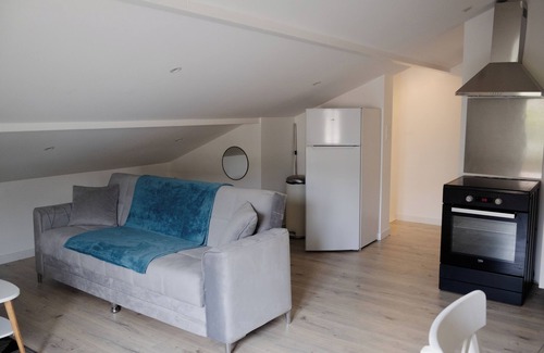 La Voulte-sur-Rhone Apartamento | T3 in private house - parking, terrace and garden - Vallée de l'Eyrieux Ardèche