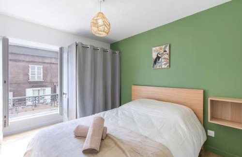 Saint-Georges-de-Reneins Apartamento | T3 neuf avec extérieur